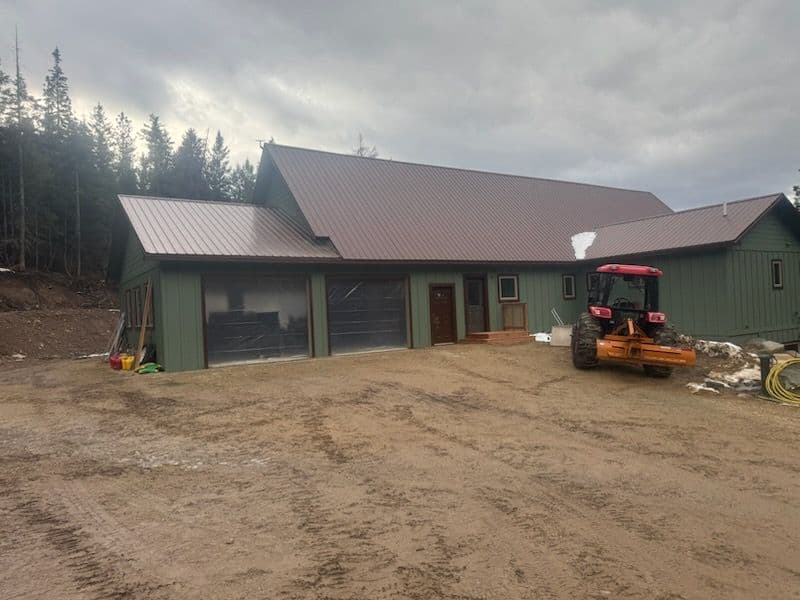 Gallery photos for Sleek New Garage Doors Near Miller Creek: Image #3